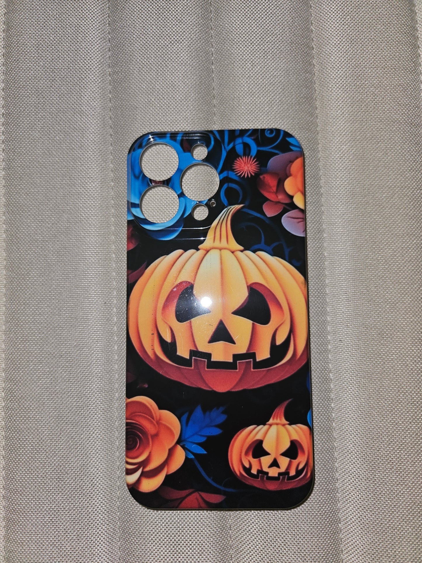 Halloween iPhone 16 pro max phone case